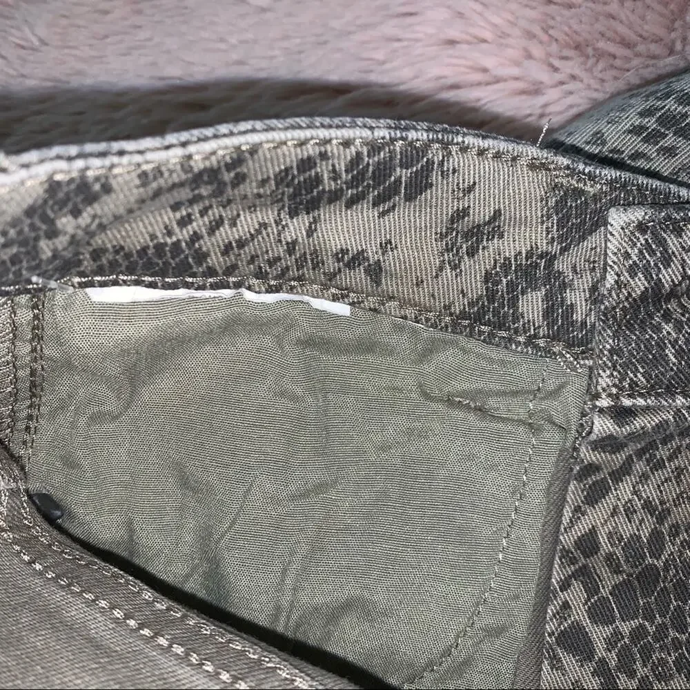 Zara Snake Print Tan & Brown High-Rise Skinny Jeans Size: 4